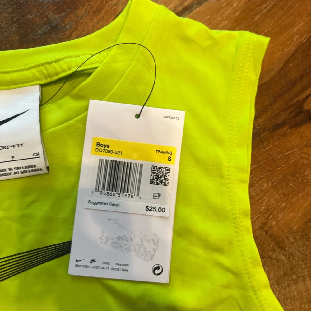 NWT Nike Boys 2 Piece Shorts Set - Picture 5 of 10